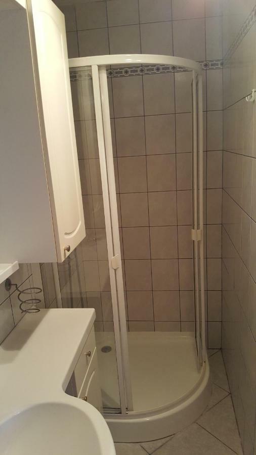 Guest House Dijana Krk Town Exterior photo